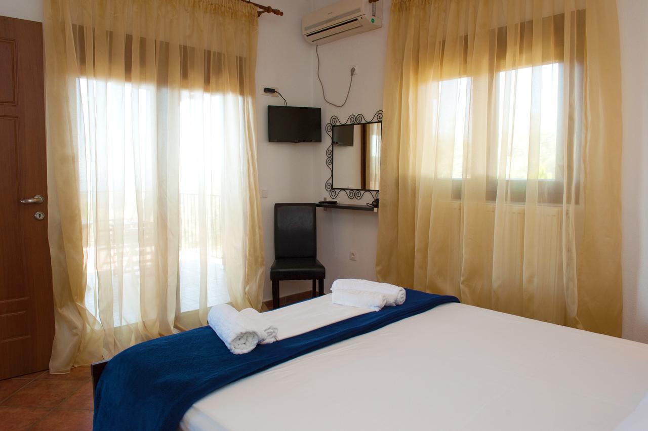 Apartments Villa L&M Skiathos Kalivia  Екстериор снимка